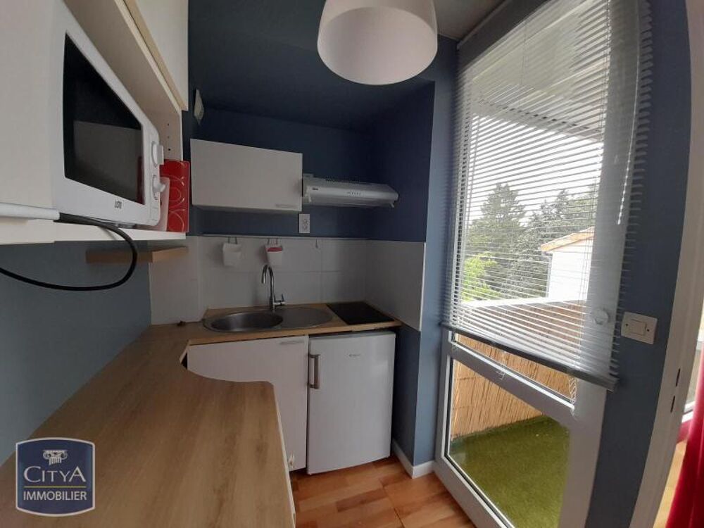 location Appartement - 1 pièce(s) - 24 m² Poitiers (86000)