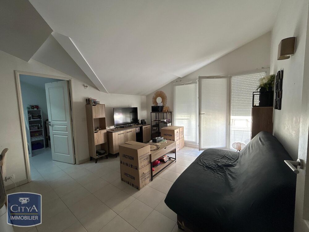 location Appartement - 3 pièce(s) - 65 m² Saint-Raphaël (83700)