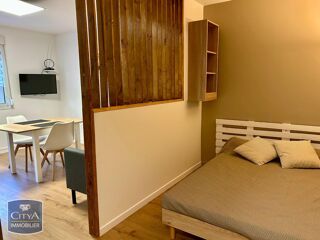  Appartement à louer 1 pièce 32 m²