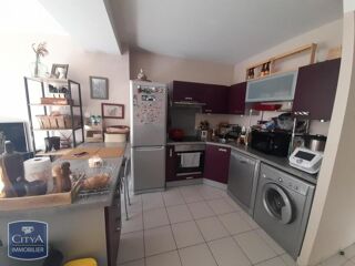  Appartement à louer 2 pièces 65 m²