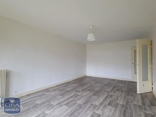  Appartement à louer 3 pièces 69 m²