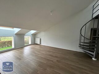  Appartement à louer 4 pièces 98 m²