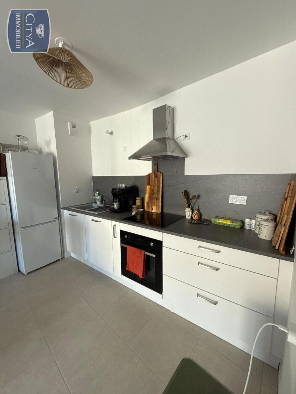 location Appartement - 3 pièce(s) - 57 m² Tours (37000)