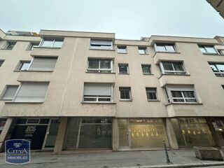  Appartement à louer 2 pièces 72 m²