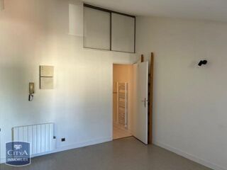  Appartement à louer 1 pièce 26 m²