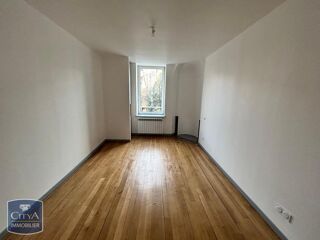  Appartement à louer 3 pièces 55 m²