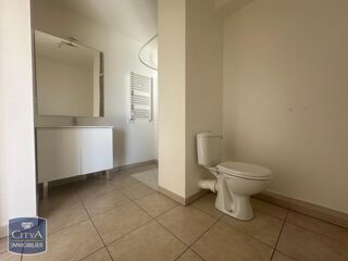  Appartement à louer 1 pièce 30 m²