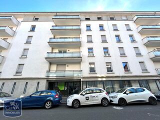  Appartement à louer 3 pièces 57 m²