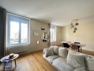  Appartement à louer 3 pièces 72 m²
