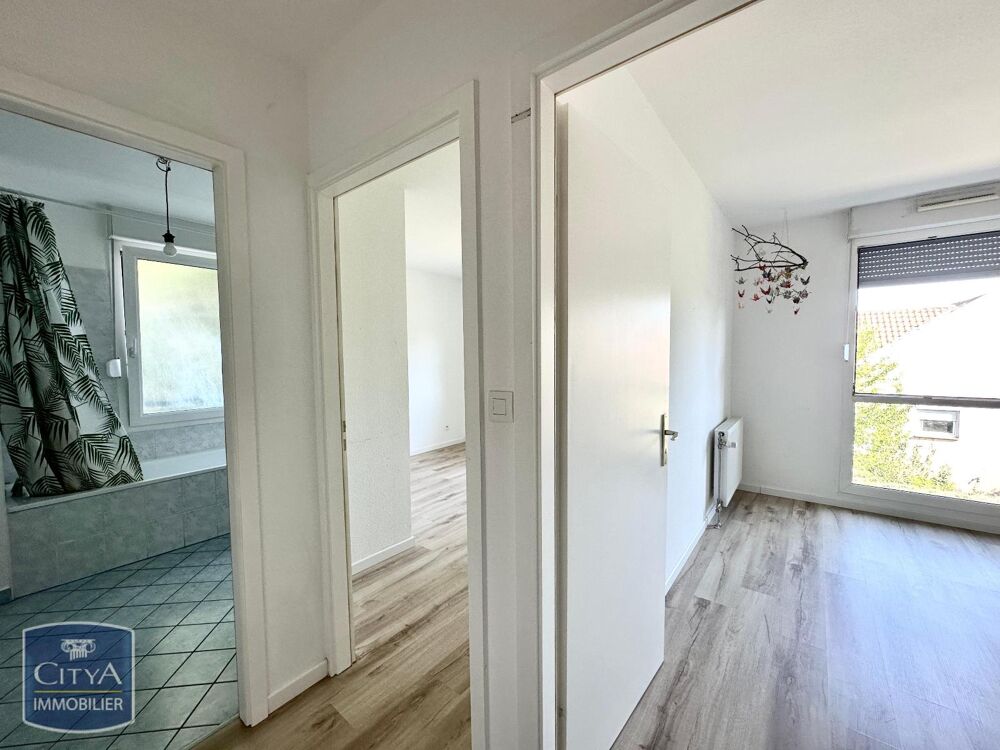 location Appartement - 3 pièce(s) - 67 m² Mittelhausbergen (67206)