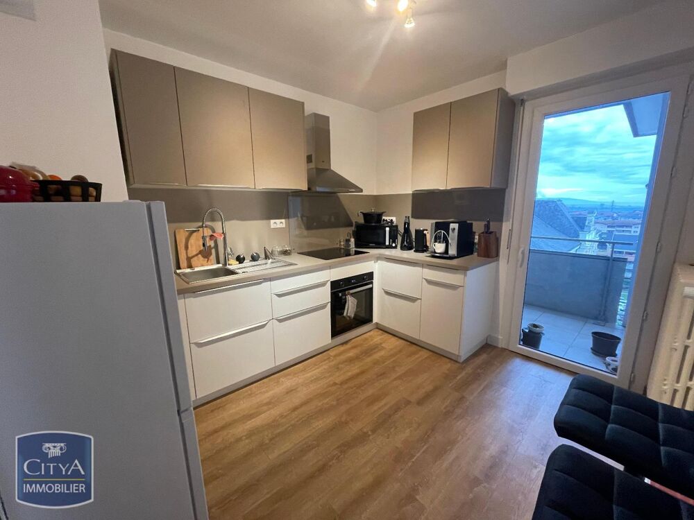 location Appartement - 3 pièce(s) - 86 m² Saint-Julien-en-Genevois (74160)