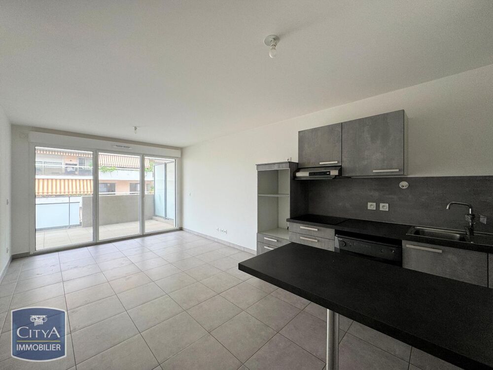 location Appartement - 2 pièce(s) - 40 m² Marseille 7