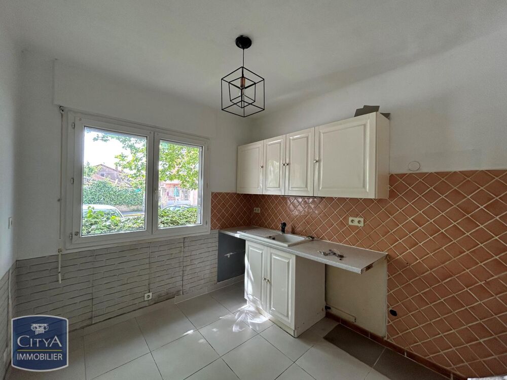 location Appartement - 2 pièce(s) - 50 m² Fréjus (83600)