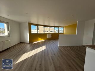  Appartement à louer 4 pièces 91 m²