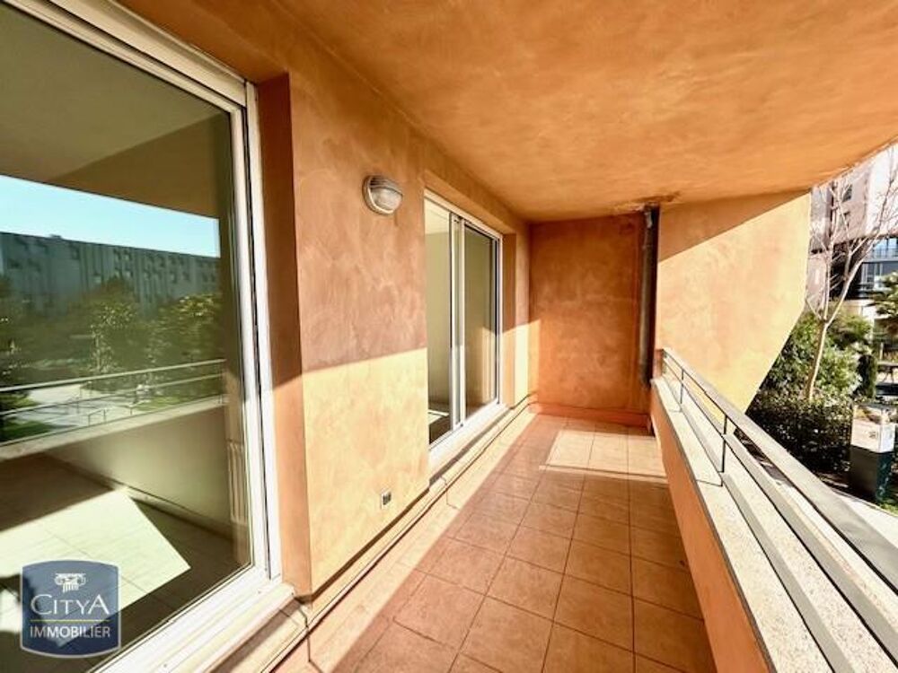 location Appartement - 3 pièce(s) - 61 m² Aix-en-Provence (13090)