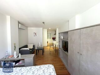  Appartement à louer 1 pièce 32 m²