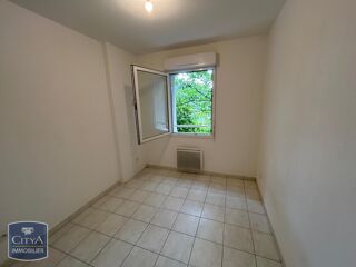  Appartement à louer 3 pièces 51 m²