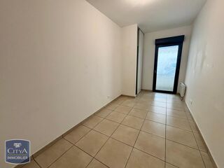  Appartement à louer 3 pièces 61 m²
