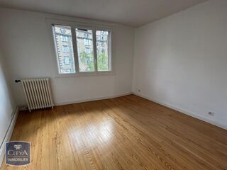  Appartement à louer 2 pièces 40 m²
