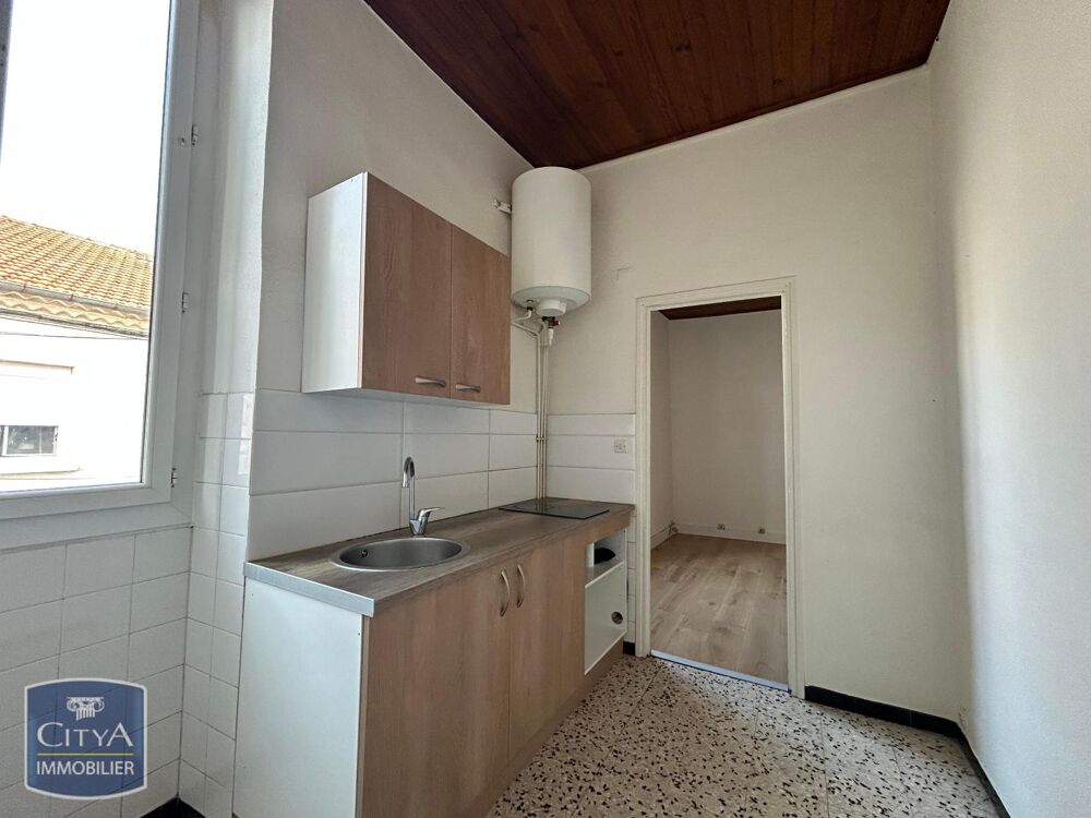 location Appartement - 2 pièce(s) - 36 m² Nimes (30900)