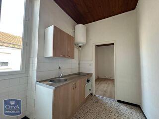 location Appartement - 2 pièce(s) - 36 m² Nimes (30900)