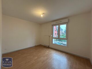  Appartement � louer 3 pi�ces 90 m�