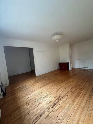  Appartement à louer 3 pièces 67 m²