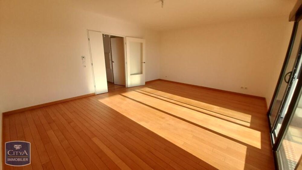 location Appartement - 4 pièce(s) - 104 m² Dijon (21000)