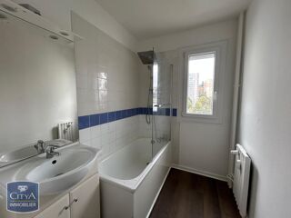  Appartement à louer 2 pièces 53 m²