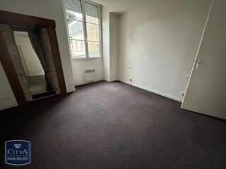  Appartement à louer 5 pièces 83 m² Alencon