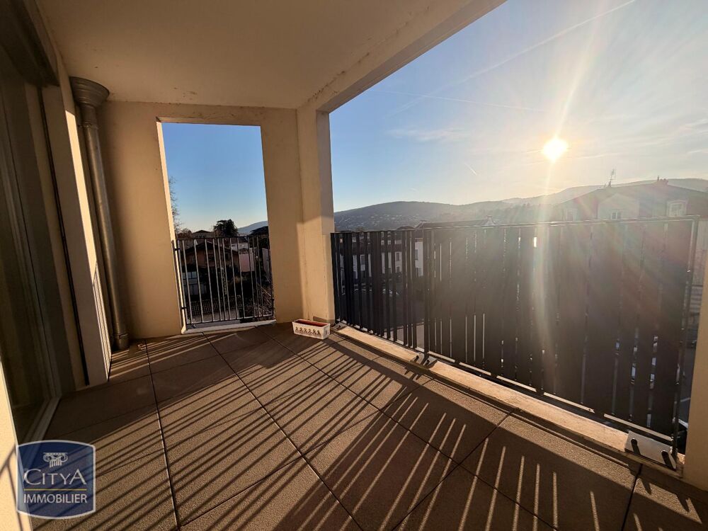 location Appartement - 3 pièce(s) - 70 m² Neuville-sur-Saône (69250)