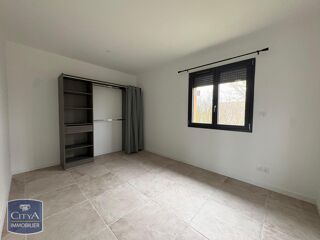  Maison à louer 4 pièces 97 m²
