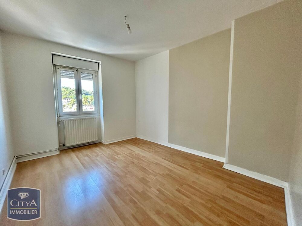 À louer : Appartement de type 3 de 79.60m² situé au 2ème....