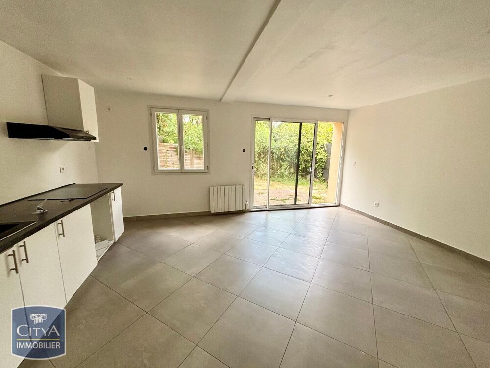 location Appartement - 3 pièce(s) - 56 m² Clichy-sous-Bois (93390)