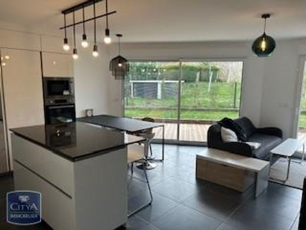 location Appartement - 4 pièce(s) - 81 m² Ferney-Voltaire (01210)