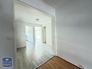  Appartement à louer 3 pièces 69 m²