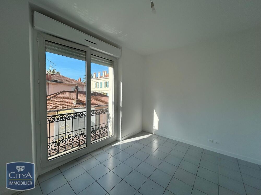 location Appartement - 2 pièce(s) - 45 m² Cannes (06400)