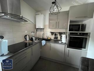  Appartement à louer 3 pièces 64 m²
