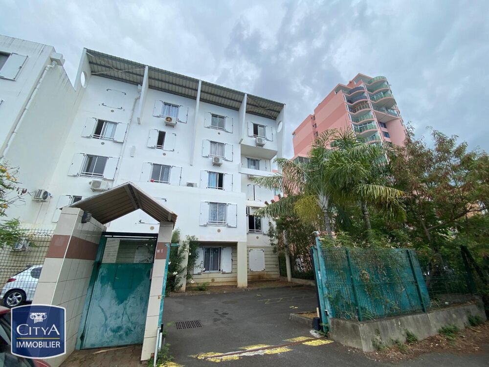 location Appartement - 1 pièce(s) - 28 m² Sainte-Clotilde (97490)