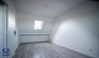  Appartement à louer 3 pièces 75 m²