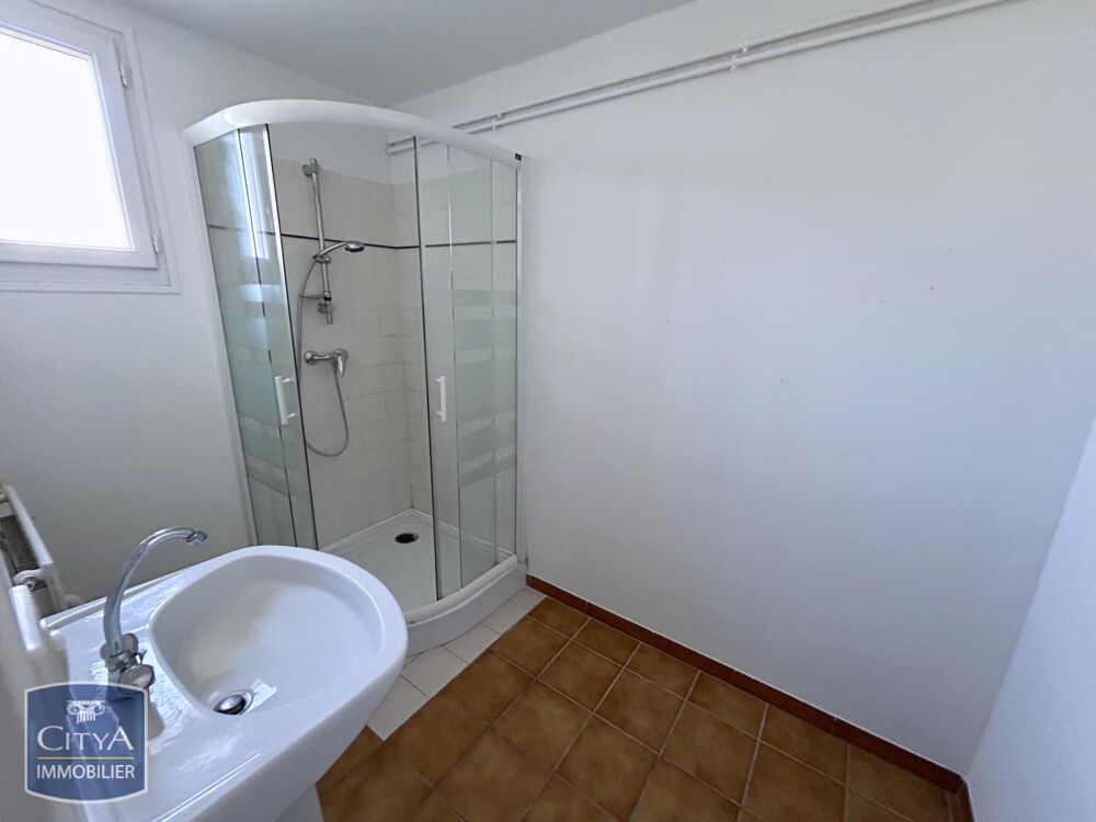 location Appartement - 3 pièce(s) - 74 m² Tergnier (02700)