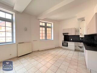  Appartement à louer 3 pièces 87 m²