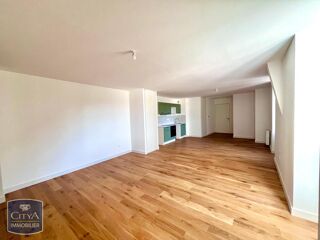  Appartement à louer 3 pièces 70 m²