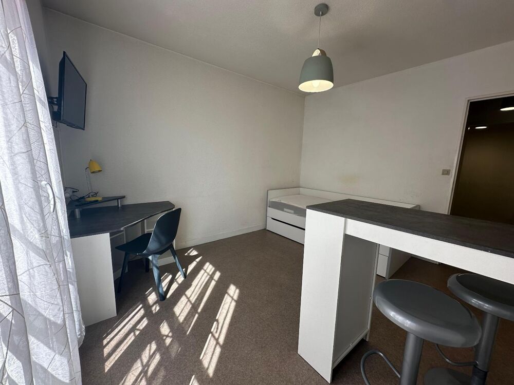 location Appartement - 2 pièce(s) - 23 m² Saint-Étienne (42000)