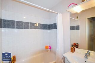  Appartement à louer 2 pièces 53 m²
