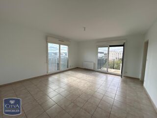  Appartement à louer 4 pièces 88 m²