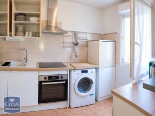  Appartement à louer 3 pièces 64 m²