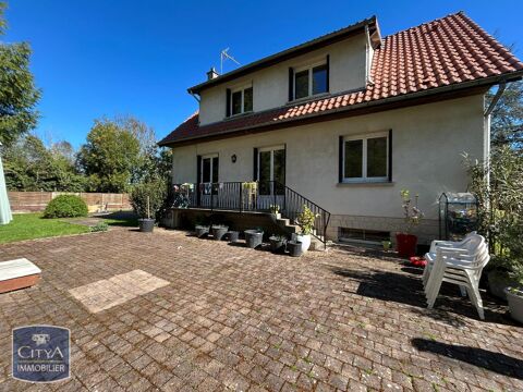   Location Maison Maison - 6 pi�ce(s) - 136 m�