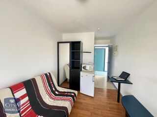  Appartement à louer 1 pièce 14 m²