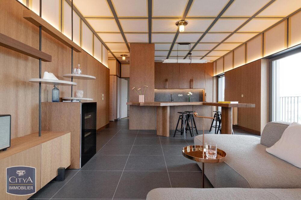 Appartement 5 pièce(s) 102 m²à louer Lyon-2e-arrondissement